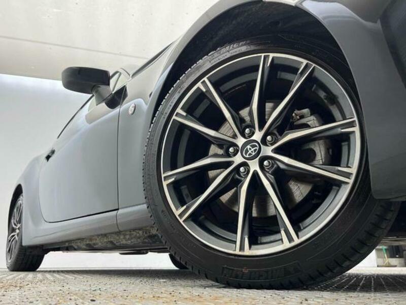 86
