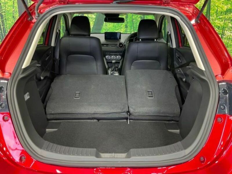 MAZDA2