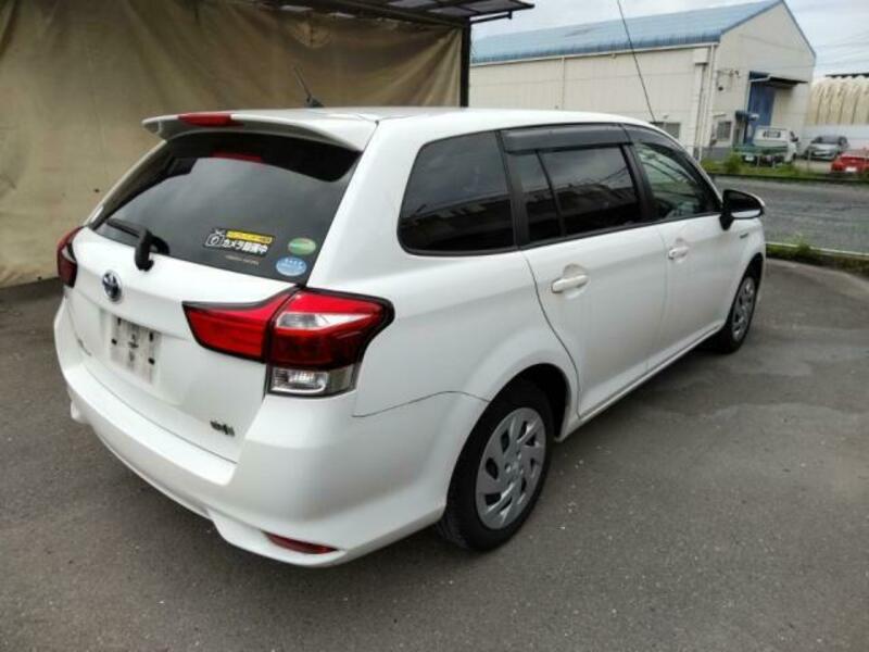 COROLLA FIELDER