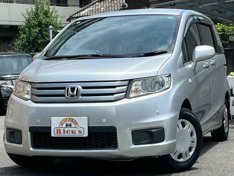 HONDA FREED SPIKE