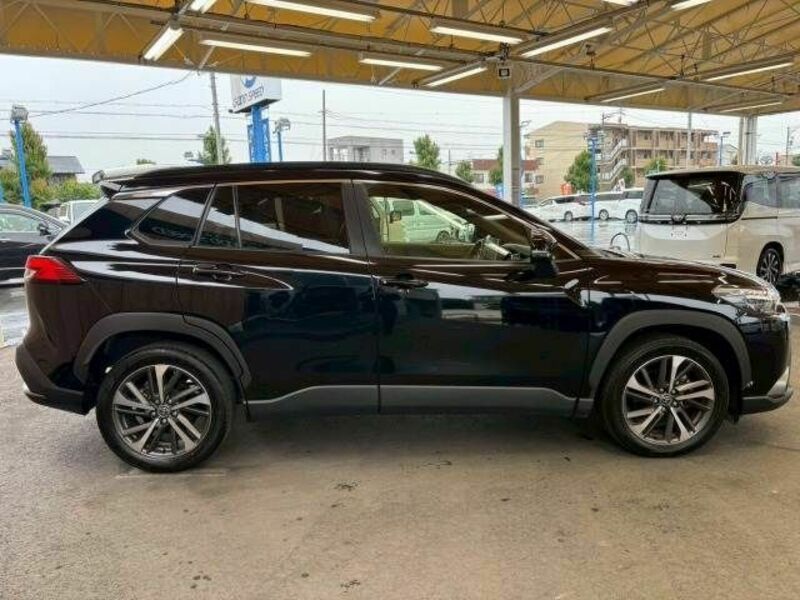 COROLLA CROSS