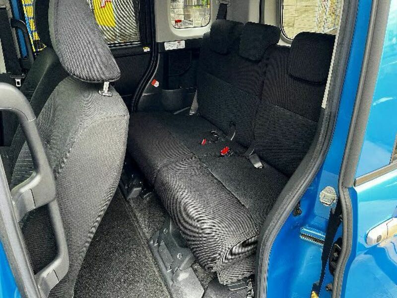 ROOMY