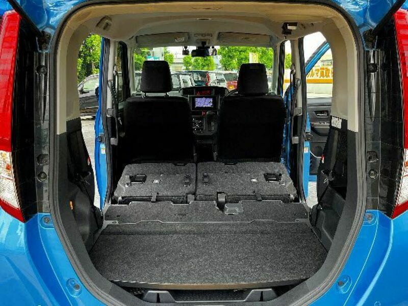 ROOMY