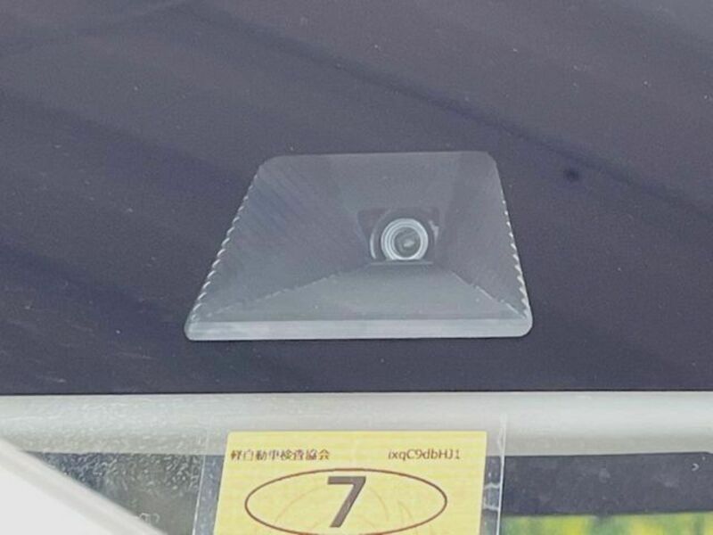 N BOX