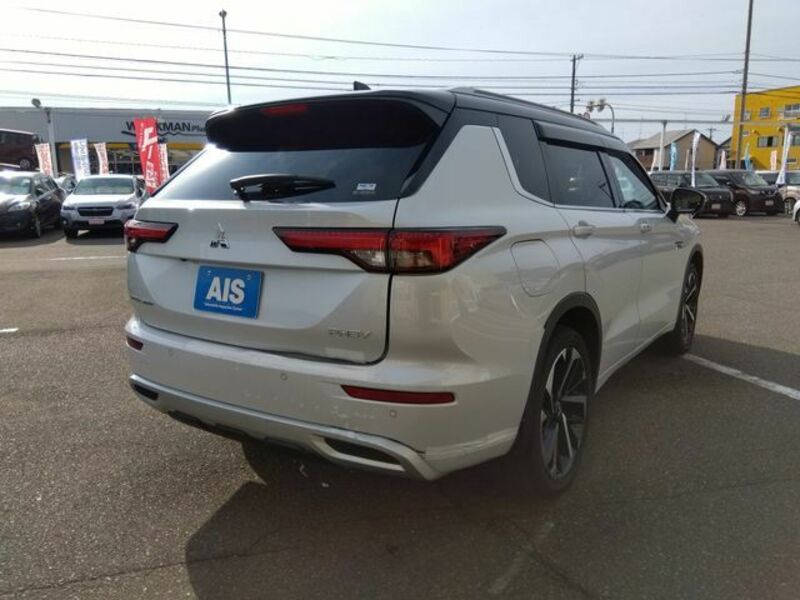 OUTLANDER PHEV