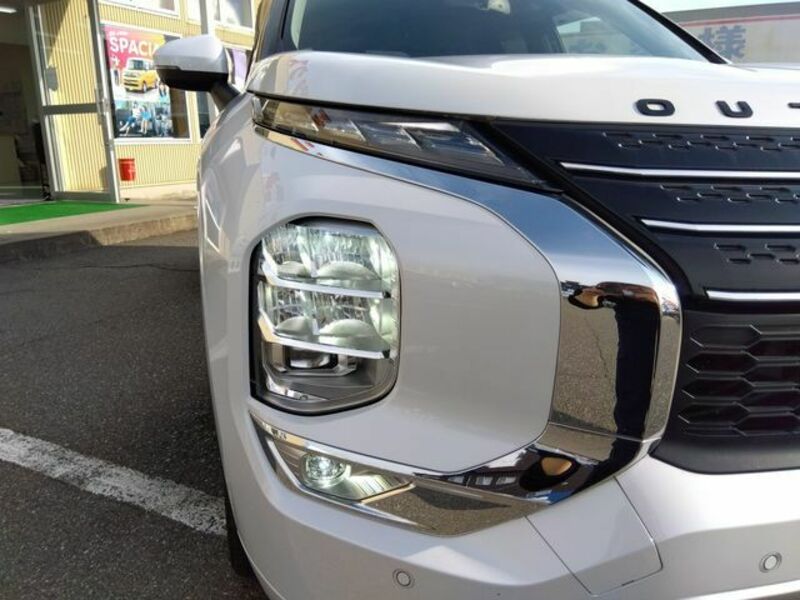 OUTLANDER PHEV