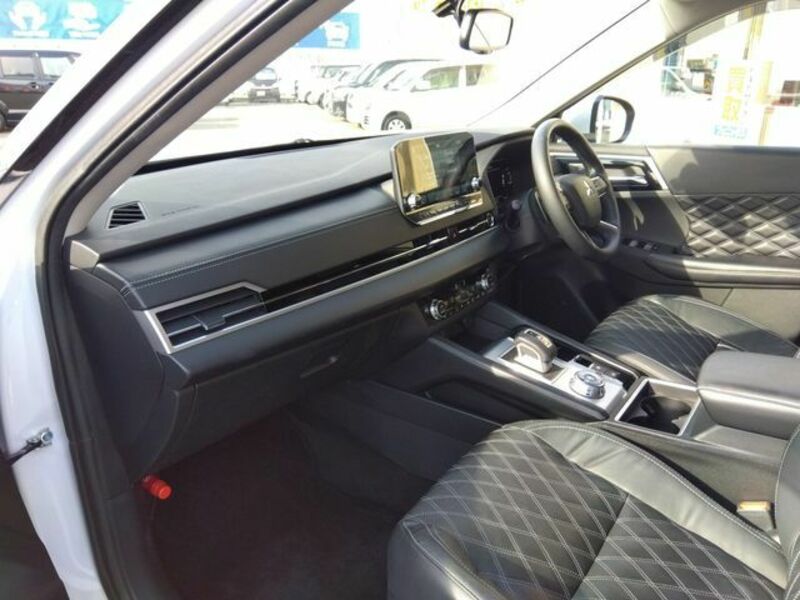 OUTLANDER PHEV