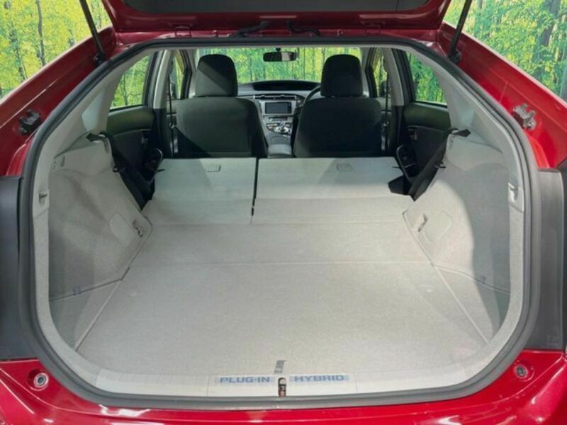 PRIUS PHV