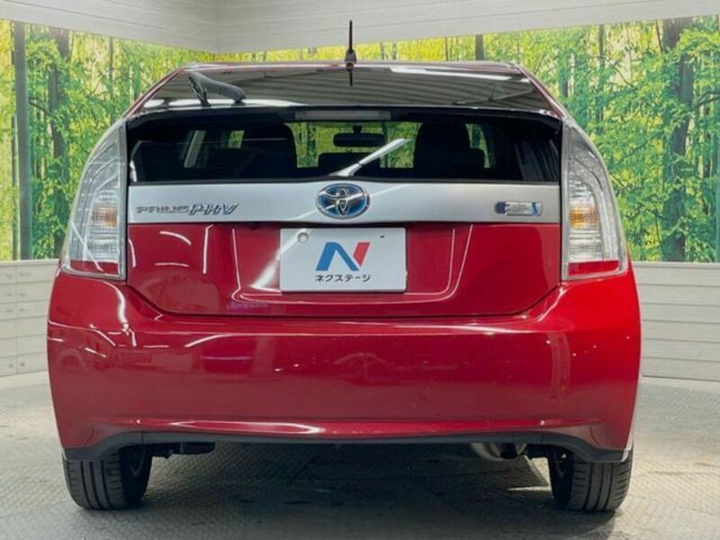 PRIUS PHV