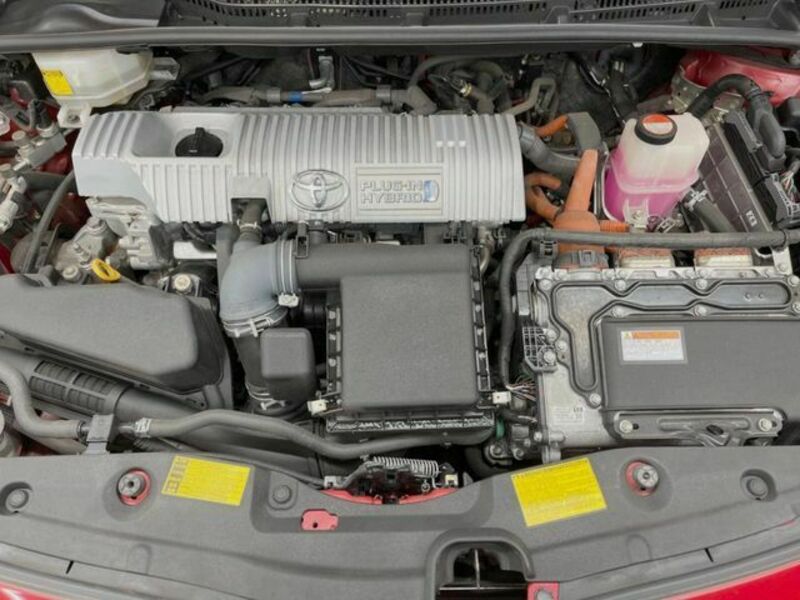 PRIUS PHV