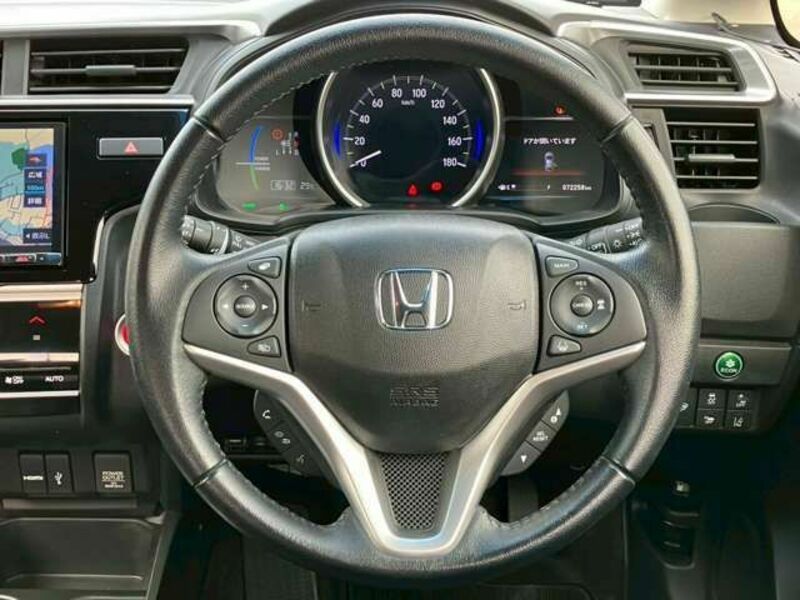FIT HYBRID