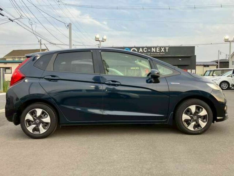FIT HYBRID