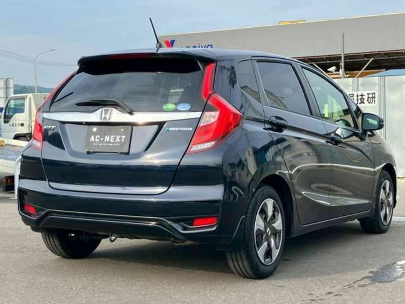 FIT HYBRID