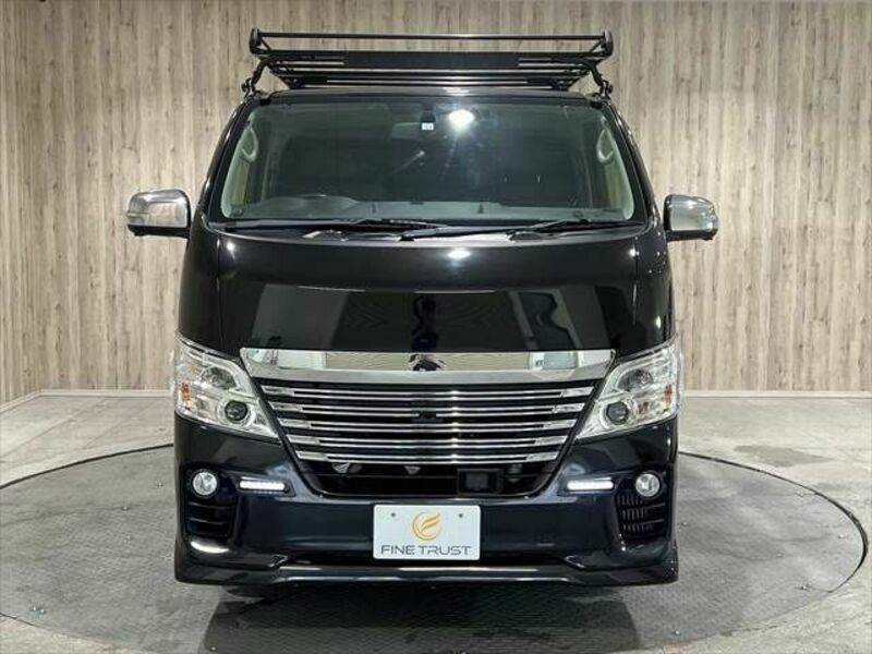 NV350 CARAVAN