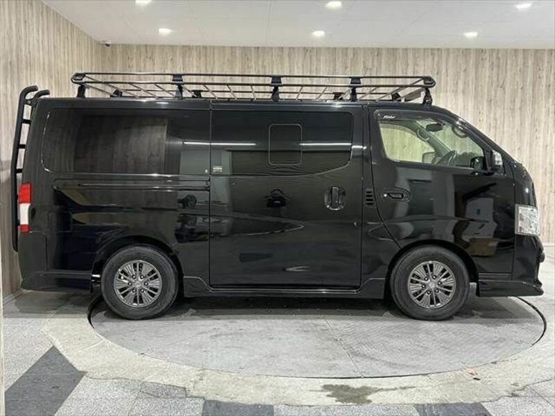 NV350 CARAVAN