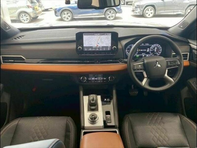 OUTLANDER PHEV
