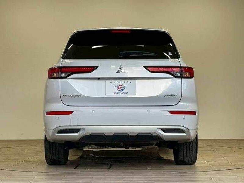 OUTLANDER PHEV