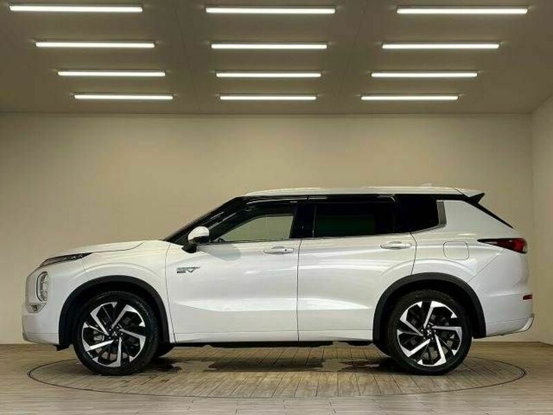 OUTLANDER PHEV