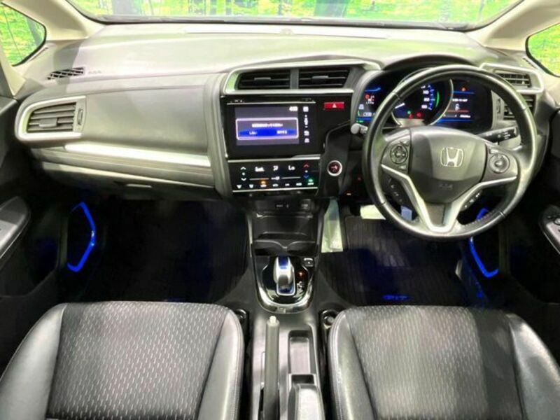 FIT HYBRID