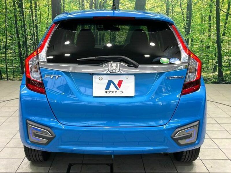FIT HYBRID