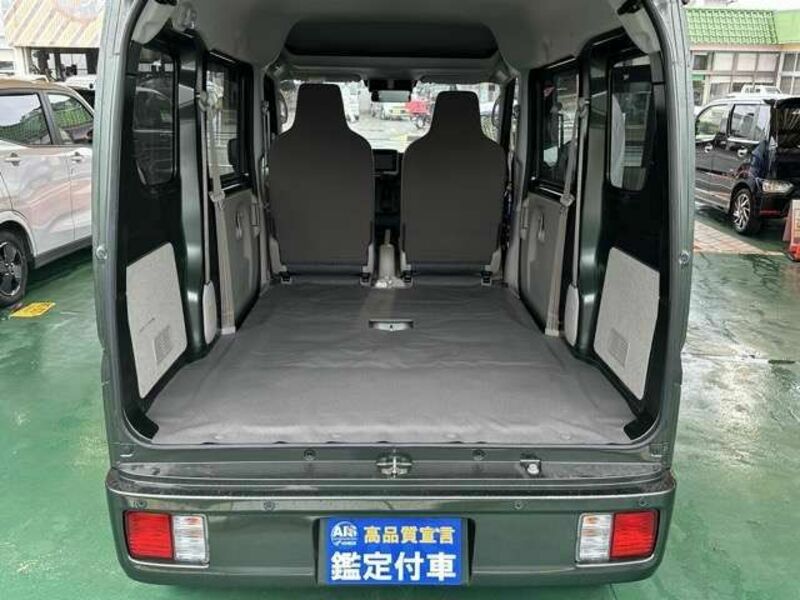 CLIPPER VAN