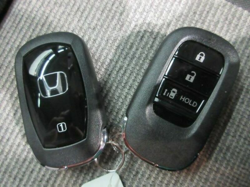 N BOX