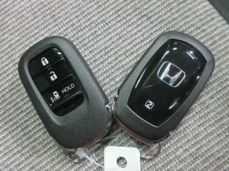 N BOX