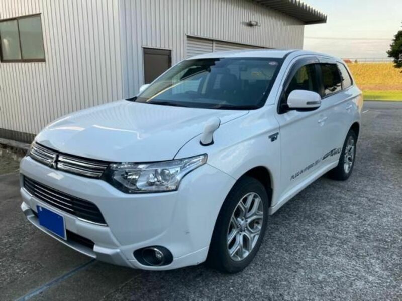 OUTLANDER PHEV-0