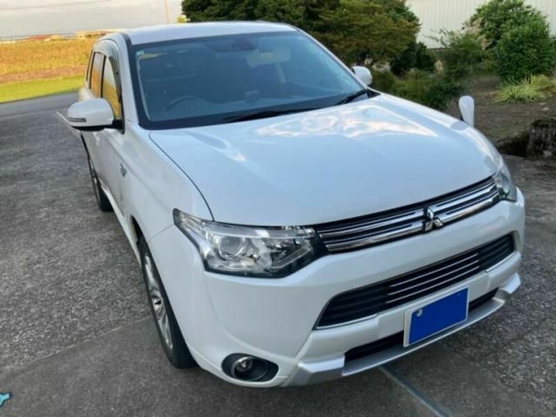 OUTLANDER PHEV