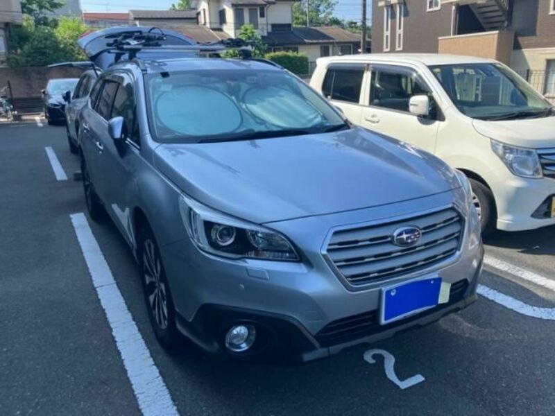 LEGACY OUTBACK-0