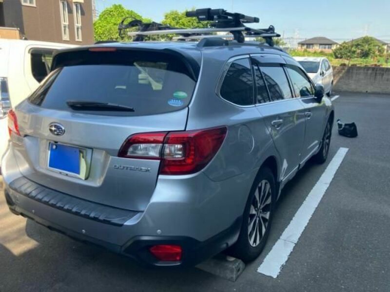 LEGACY OUTBACK