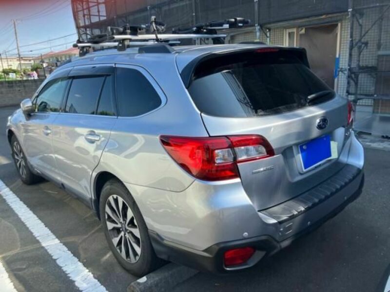 LEGACY OUTBACK