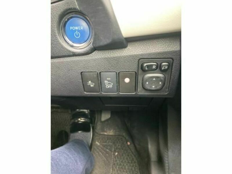 AURIS HYBRID