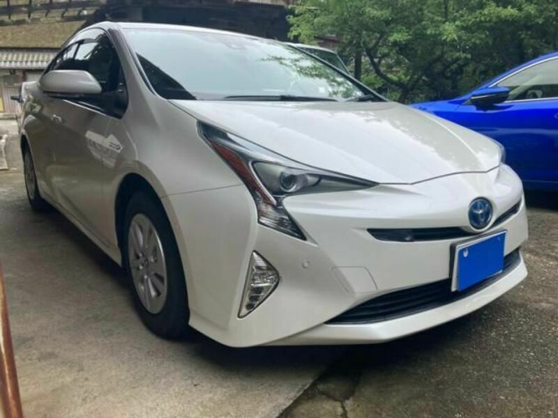 PRIUS-0