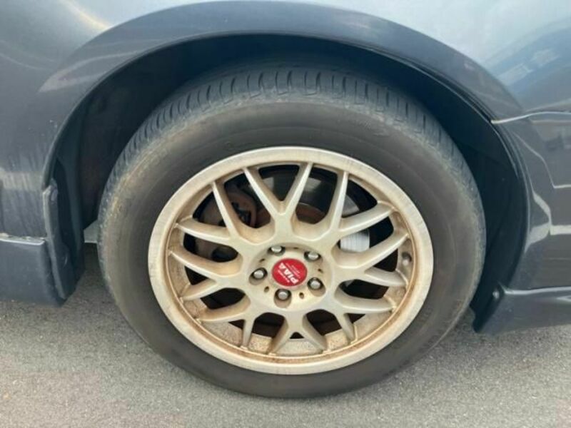 LEGACY B4