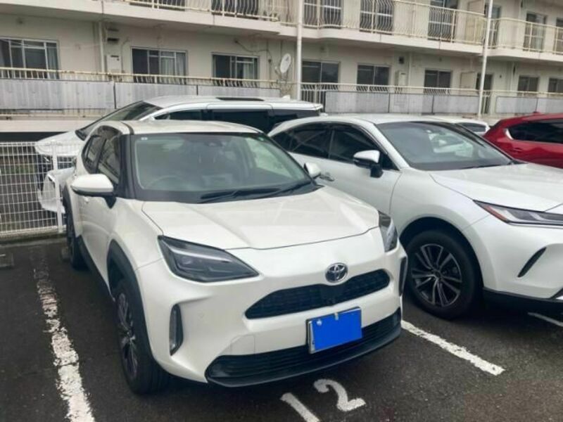 YARIS CROSS-0