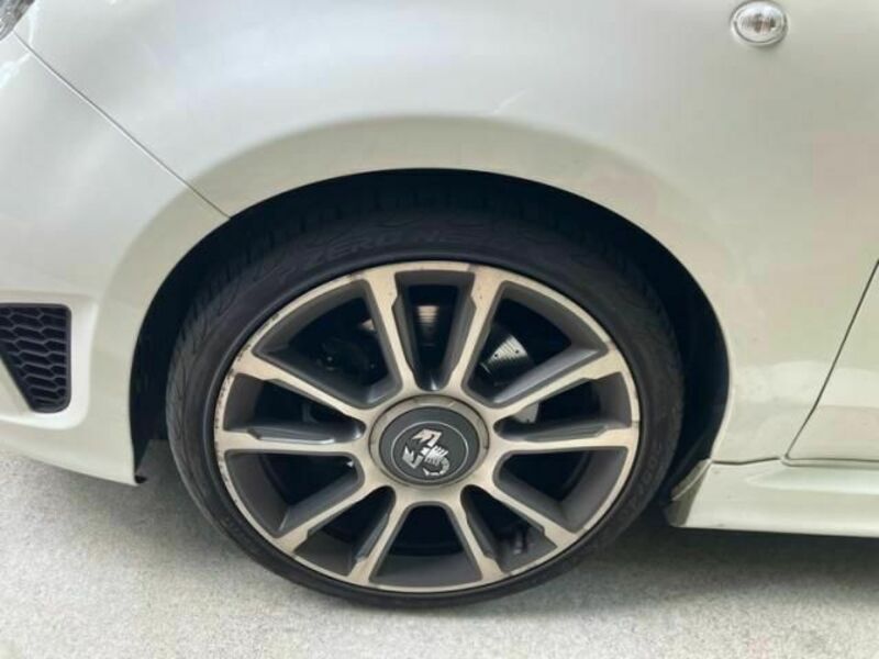 ABARTH 595