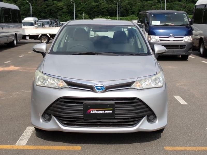 COROLLA AXIO