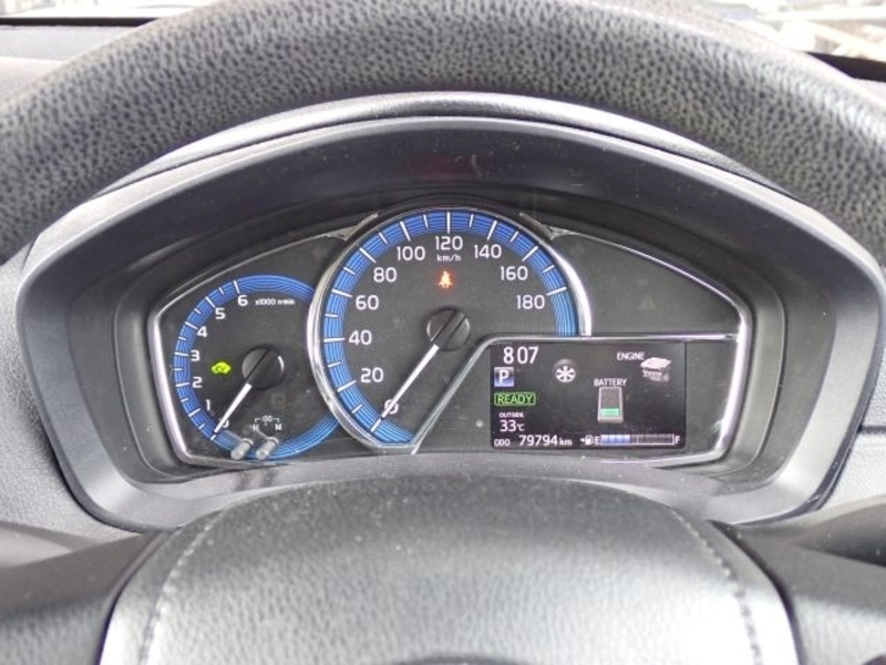 COROLLA AXIO