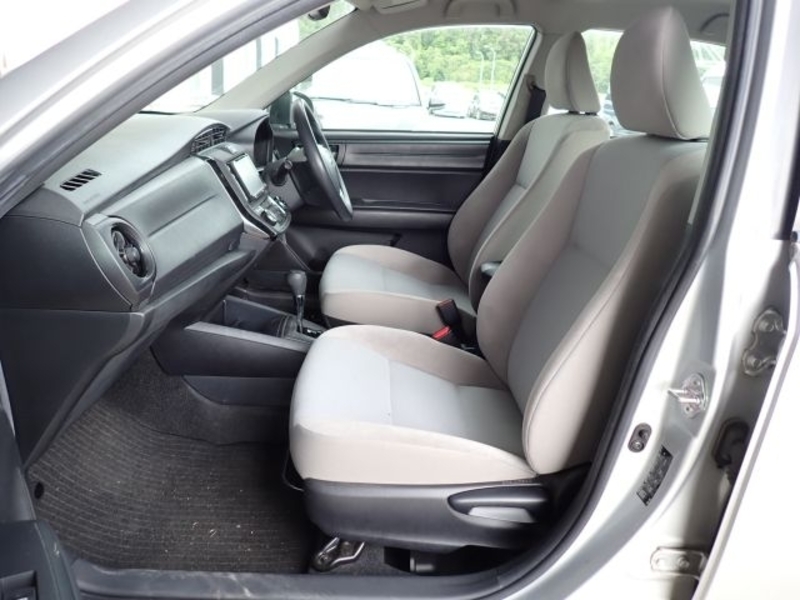 COROLLA AXIO