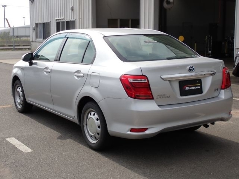 COROLLA AXIO