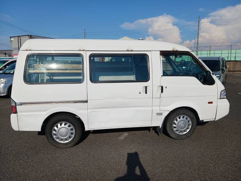 BONGO VAN