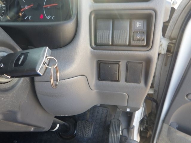 BONGO VAN