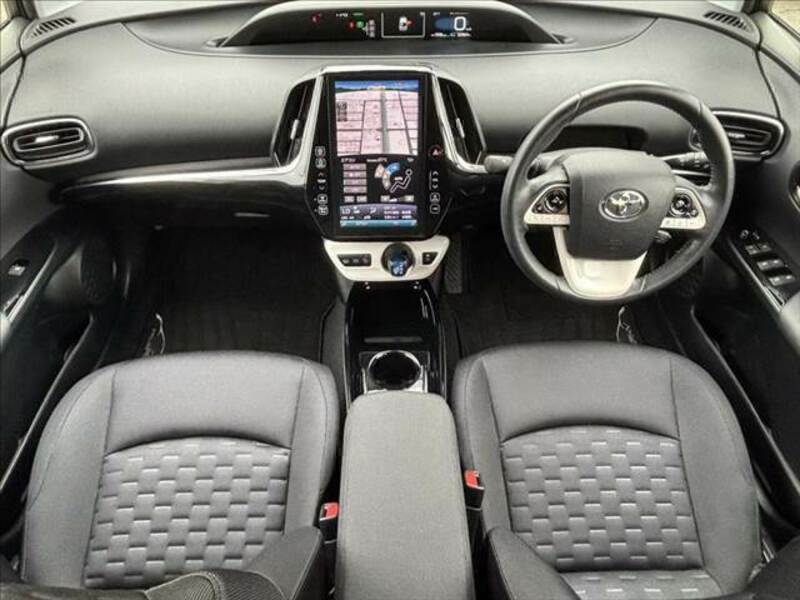 PRIUS PHV