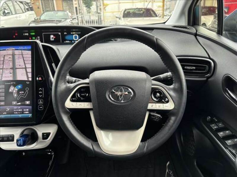 PRIUS PHV