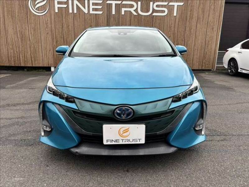 PRIUS PHV