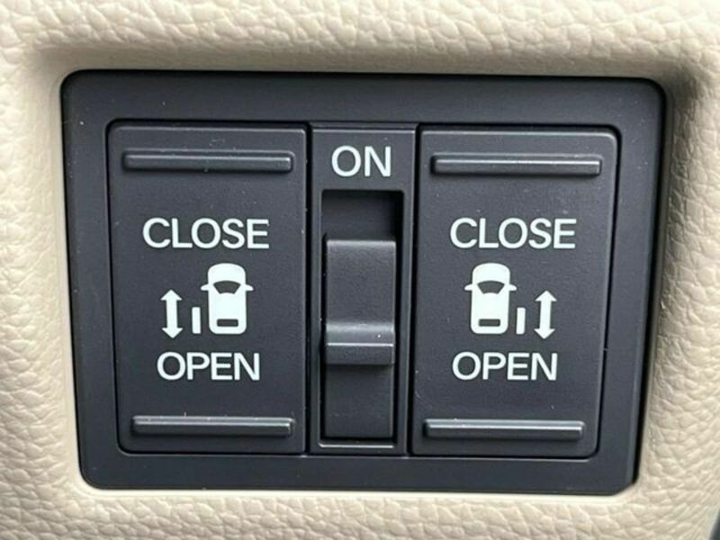N BOX