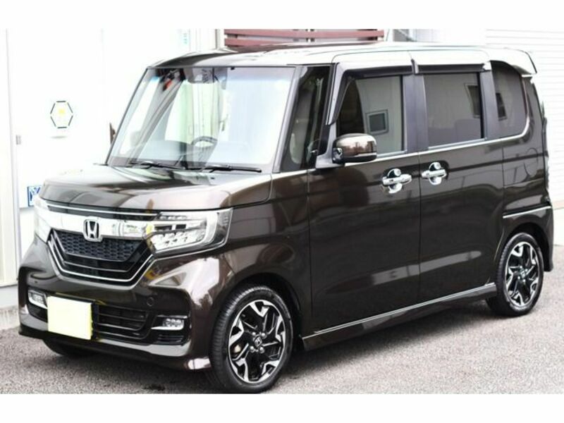 HONDA N BOX CUSTOM