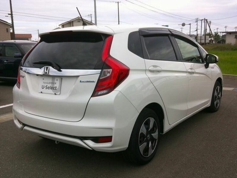 FIT HYBRID