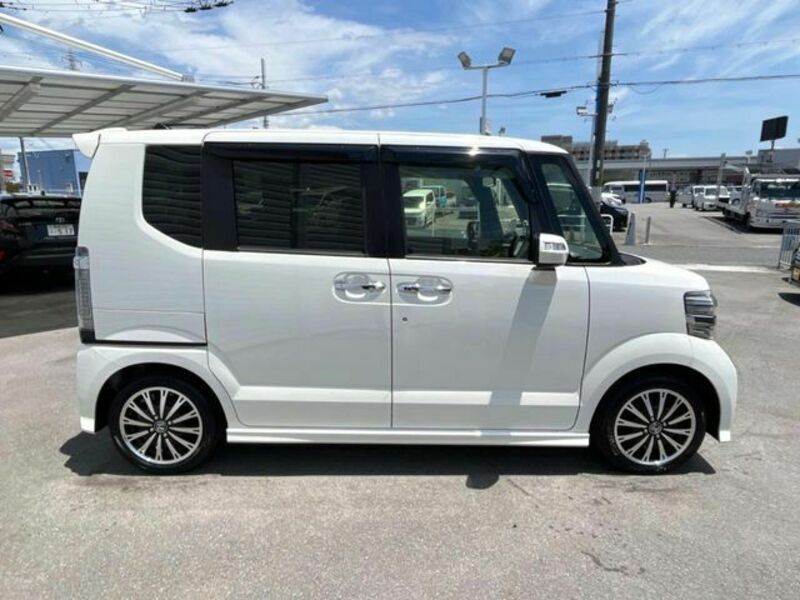 N BOX CUSTOM